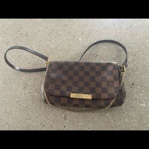 Louis vuitton authentic handbag
